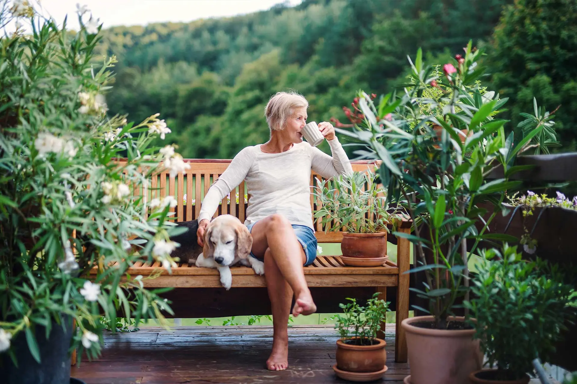 how to make passive income single woman retirement reit